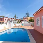 Casa Costa Doiro *